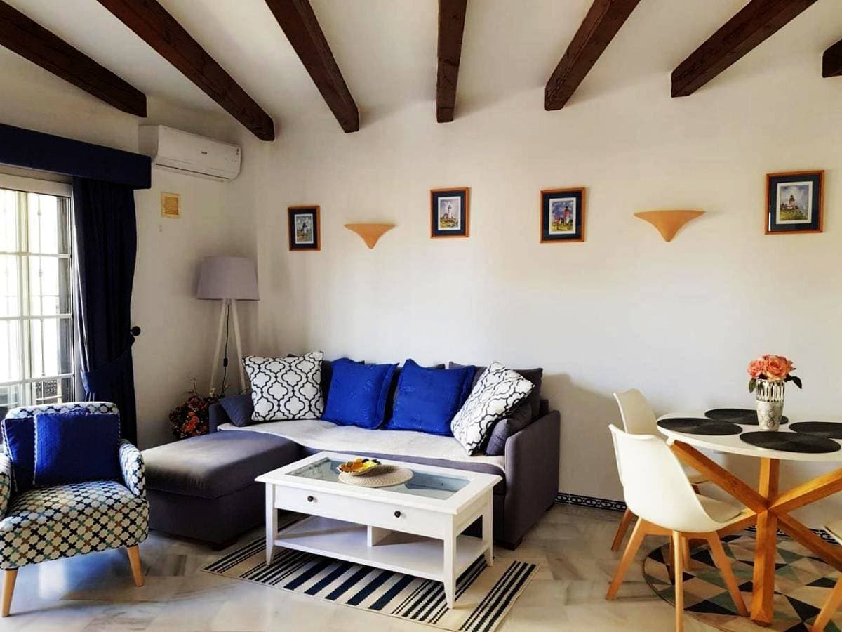 Foto 5 von 38: Two-Bedroom Apartment