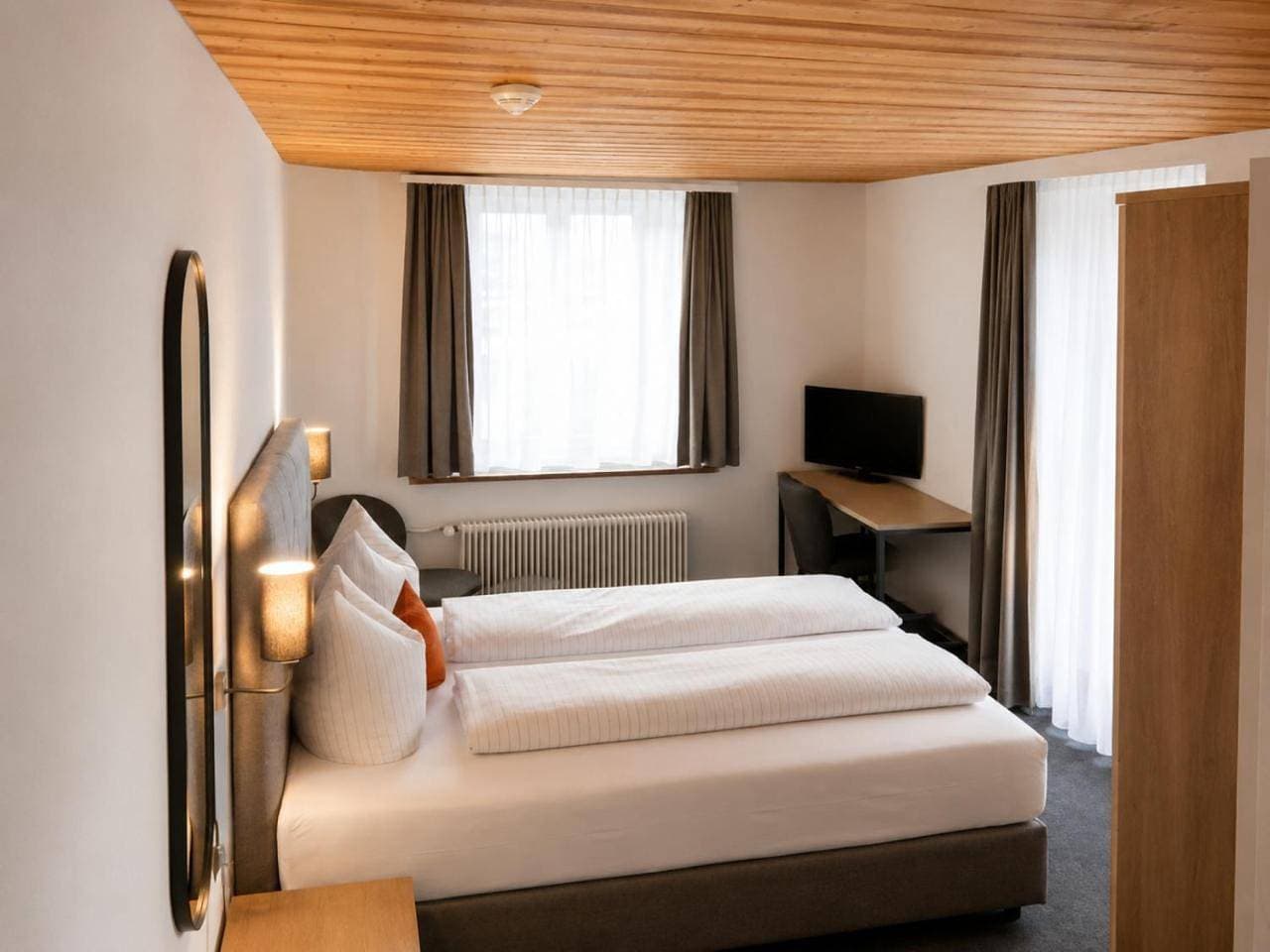 Foto 9 von 12: Standard Double Room with Balcony