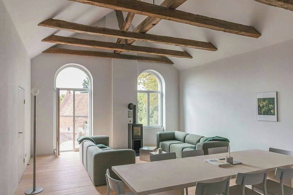Foto 8 von 30: Dachgeschoss mit Balkon und Sauna in Naulitz
