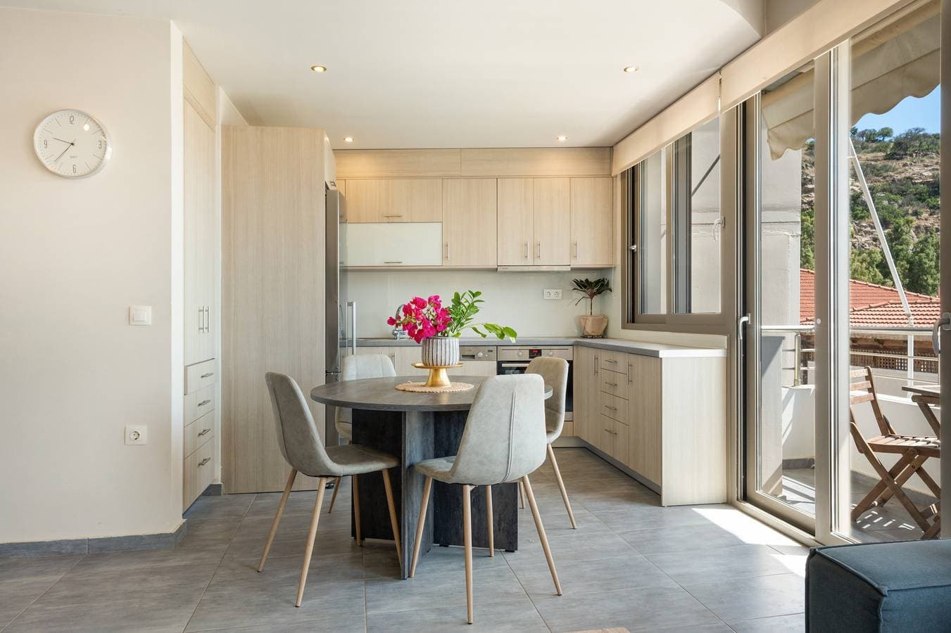 Foto 4 von 23: Apartment 'Elva Creta Beach' mit Meerblick, WLAN und Klimaanlage