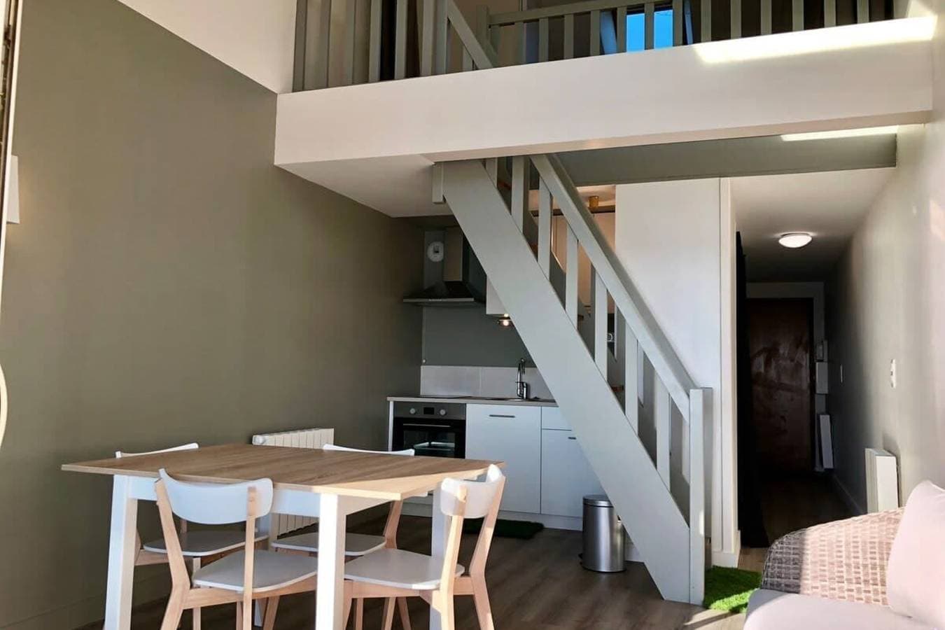 Foto 11 von 16: Ferienwohnung für 4 Personen mit Terrasse