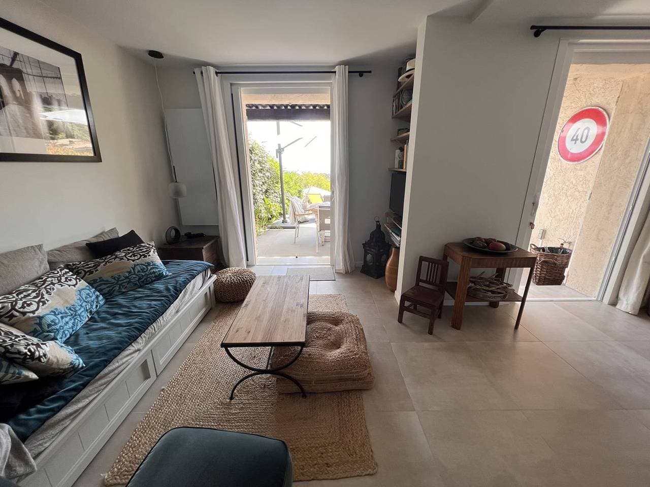 Foto 6 von 11: Mas mit 2 Schlafzimmern, Pool, Tennis, Parkplatz und WLAN