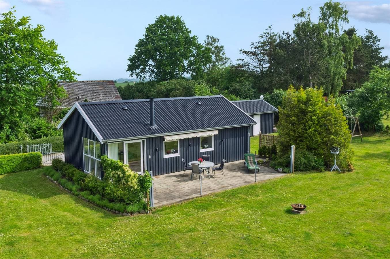 Stunning home in Humble w/ 3 Bedrooms and WiFi 1