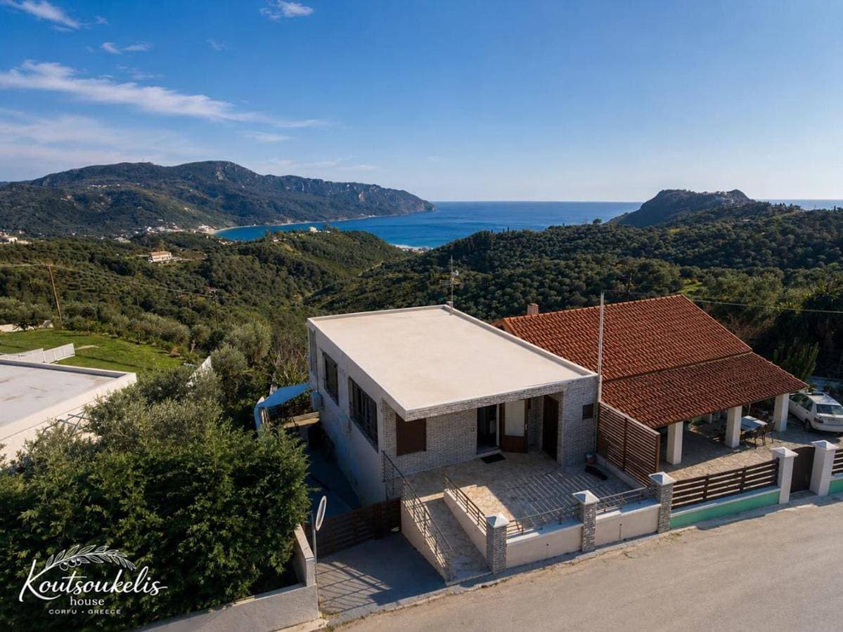 Koutsoukelis-house 1