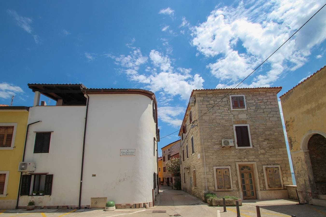 Foto 4 von 22: Bezauberndes Studio direkt in der Altstadt und am Meer gelegen mit Kamin und Balkon