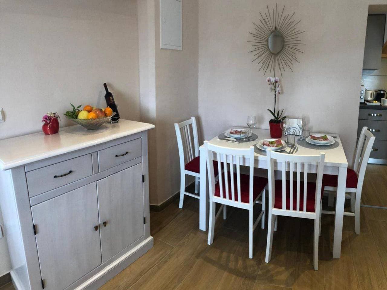 Foto 5 von 29: Apartment mit einem Schlafzimmer und Terrasse