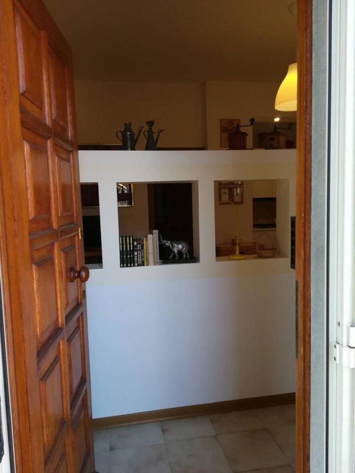 Foto 7 von 35: One-Bedroom Apartment