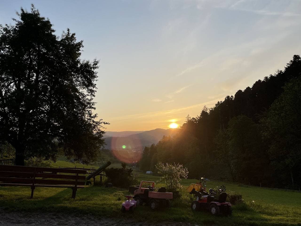 Foto 12 von 37: Ferienwohnung Bergquelle mit Bergblick, privater Terrasse und Wi-Fi