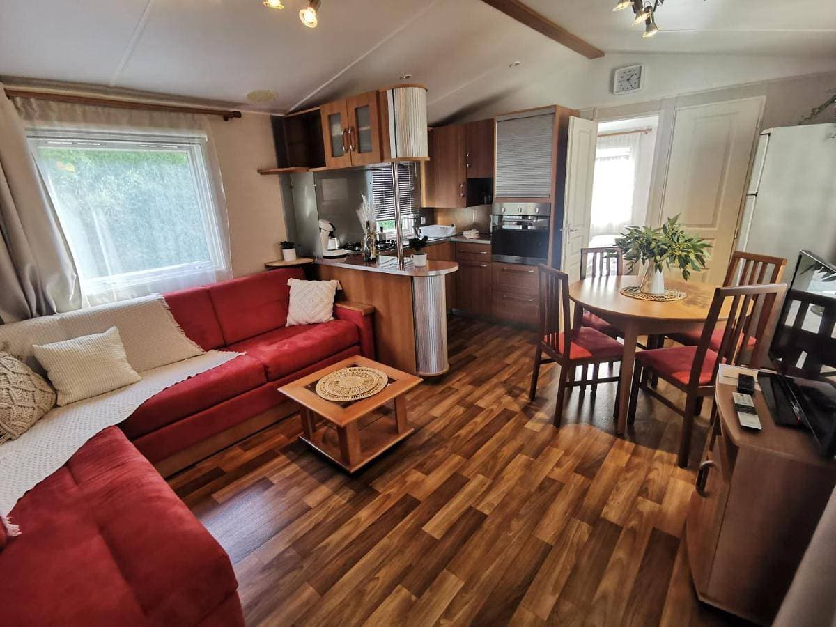 Mobil Home proche de la mer 1