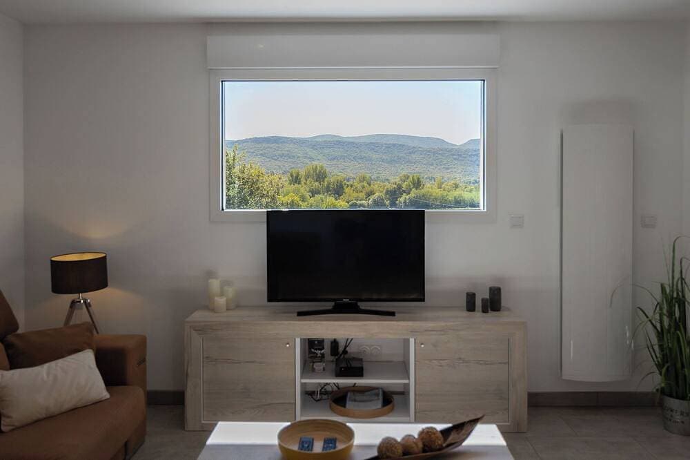 Foto 8 von 23: South Ardeche Neue Villa mit privatem Pool - 6 bis 8 Personen