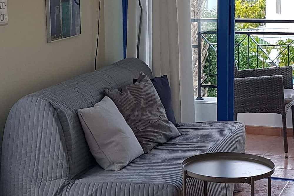 Foto 7 von 30: Arsinoe 29 \"Nest by the Sea\": Lovingly +  well furnished holiday apartment