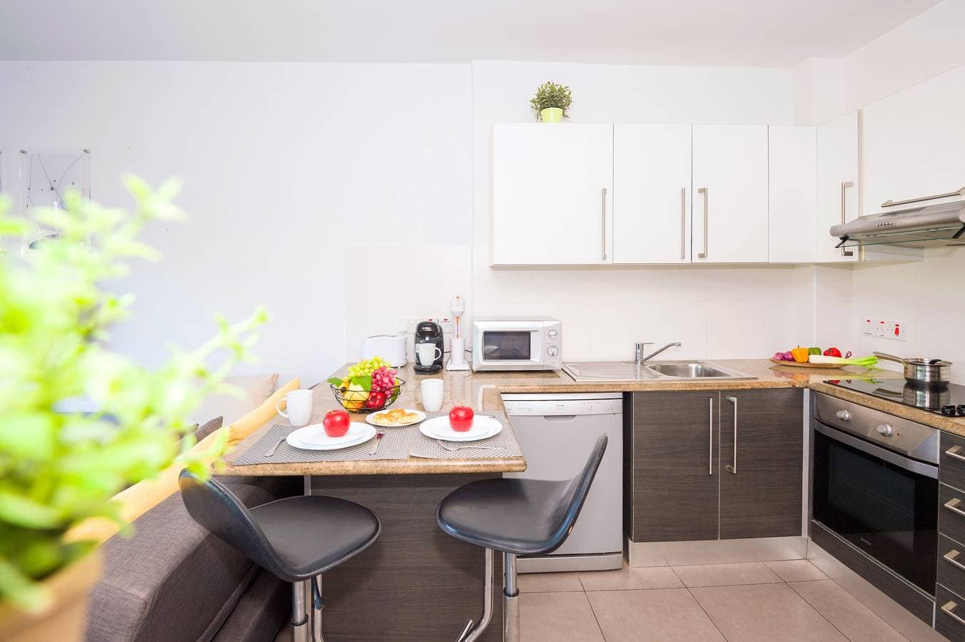 Foto 8 von 38: Ferienwohnung für 3 Personen mit Pool