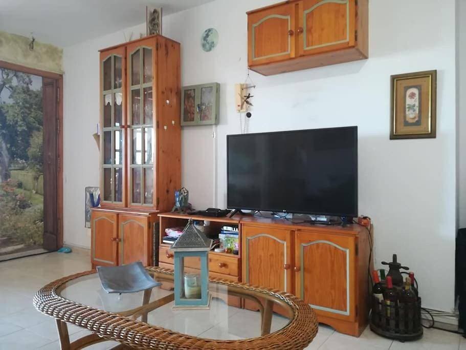 Foto 9 von 16: Two-Bedroom Apartment with Balcony and Sea View