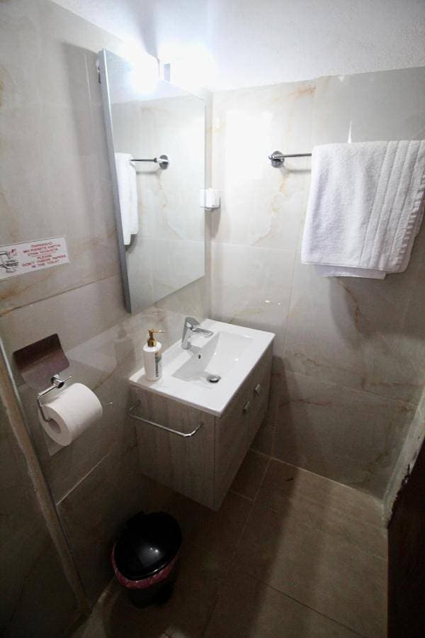 Foto 5 von 19: One-Bedroom Apartment