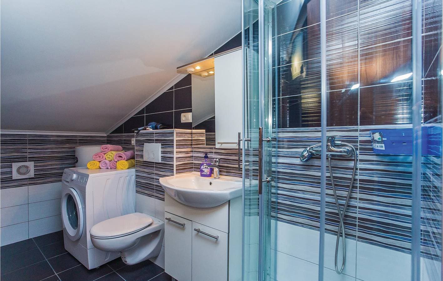 Foto 10 von 16: Charmante Ferienwohnung mit Terrasse, WLAN und 600 m Entfernung zum FKK-Strand Nugal