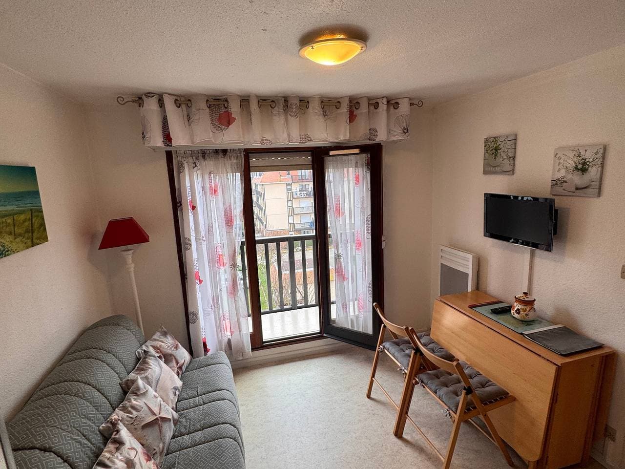 Foto 4 von 21: Wohnung mit Balkon und Parkplatz, 50m vom Strand