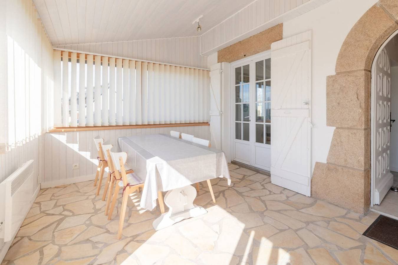 Foto 7 von 28: Ferienhaus für 6 Personen mit Terrasse