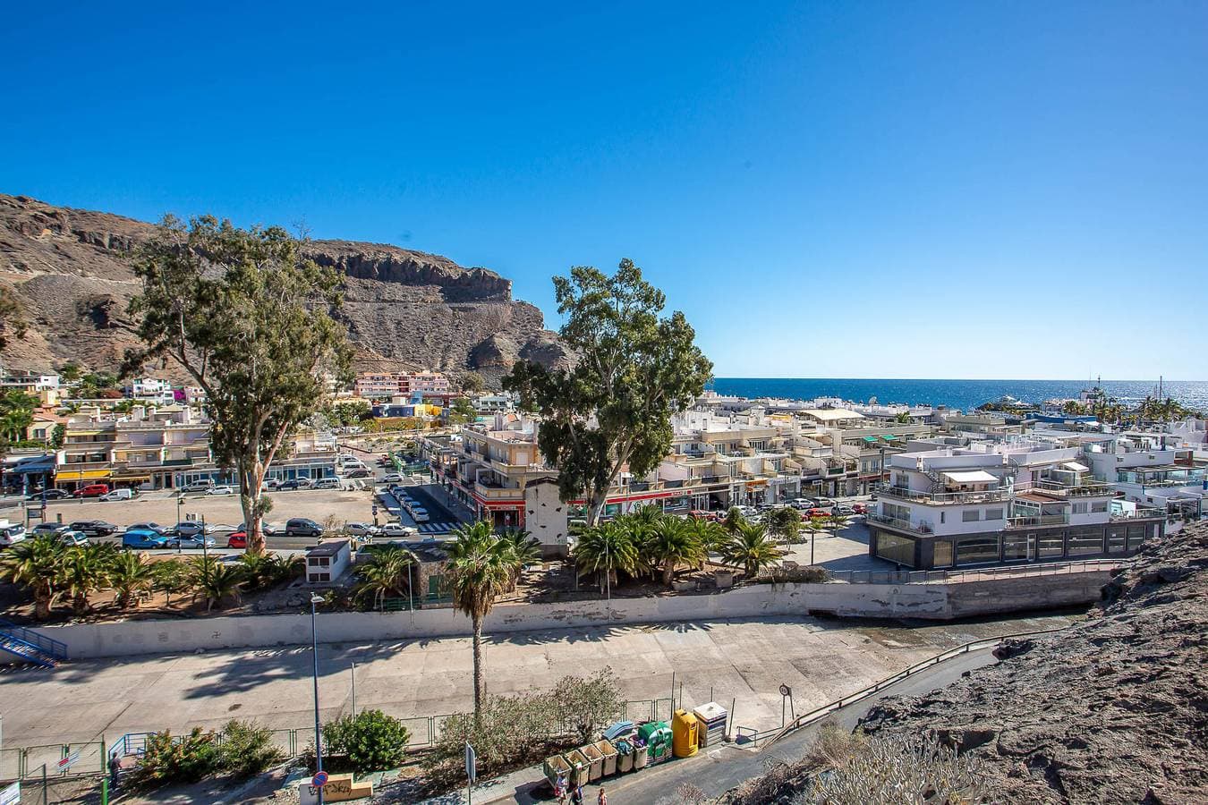 Foto 10 von 39: Ribera del Puerto de Mogan