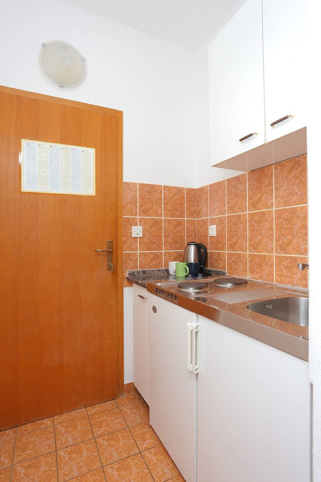 Foto 13 von 24: Studio Appartement mit Balkon und Meerblick Brela, Makarska -a