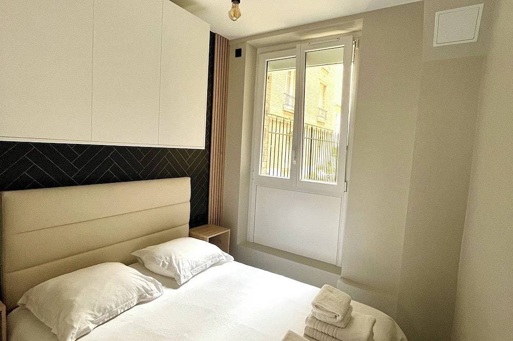 Foto 2 von 21: Herrliche neue moderne, komfortable Wohnung 10min vom Zentrum von Paris entfernt
