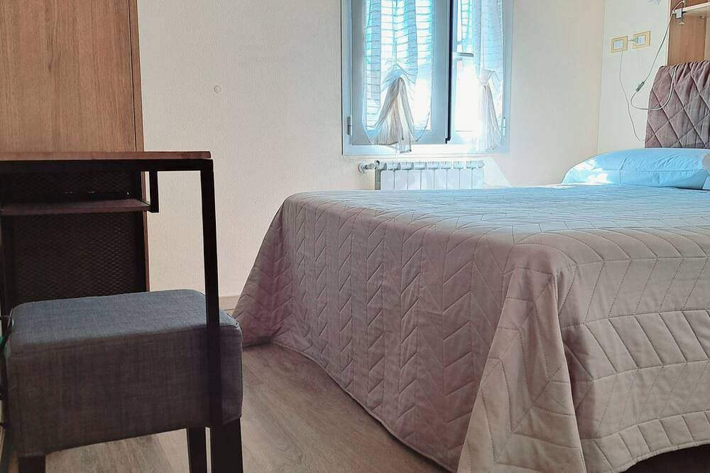 Foto 4 von 25: Burlamacco Gold modern rooms in the center of Viareggio 350 meters from the Sea