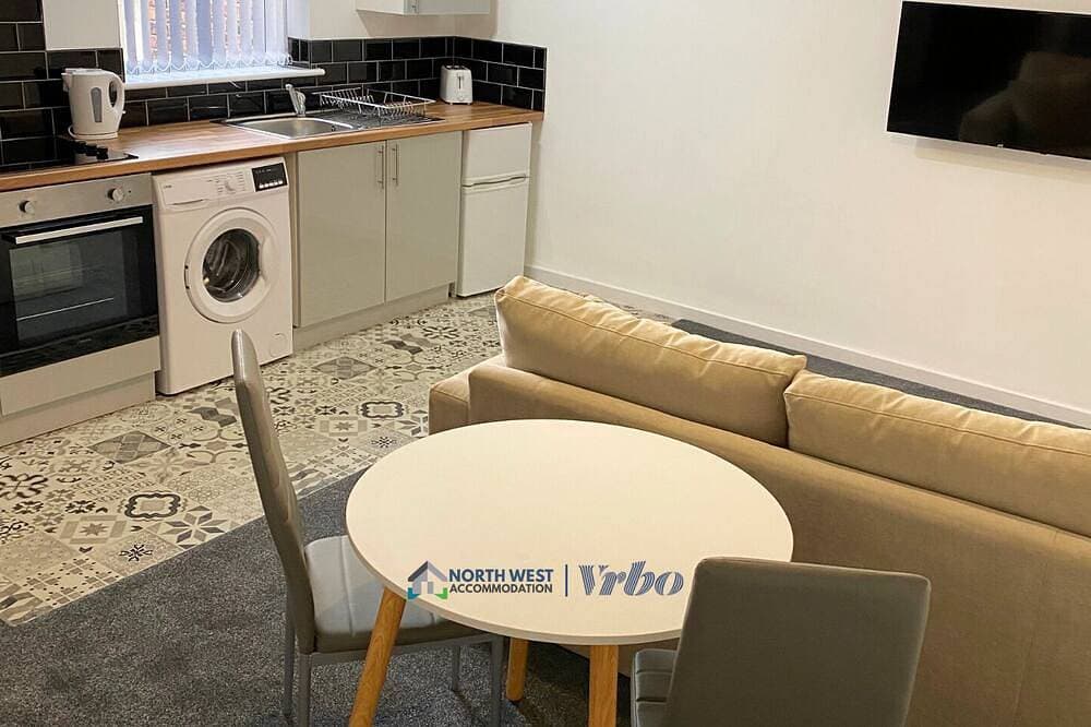 Foto 6 von 8: 1 Bedroom St Helens Apartment | Free WiFi | Fully Furnished