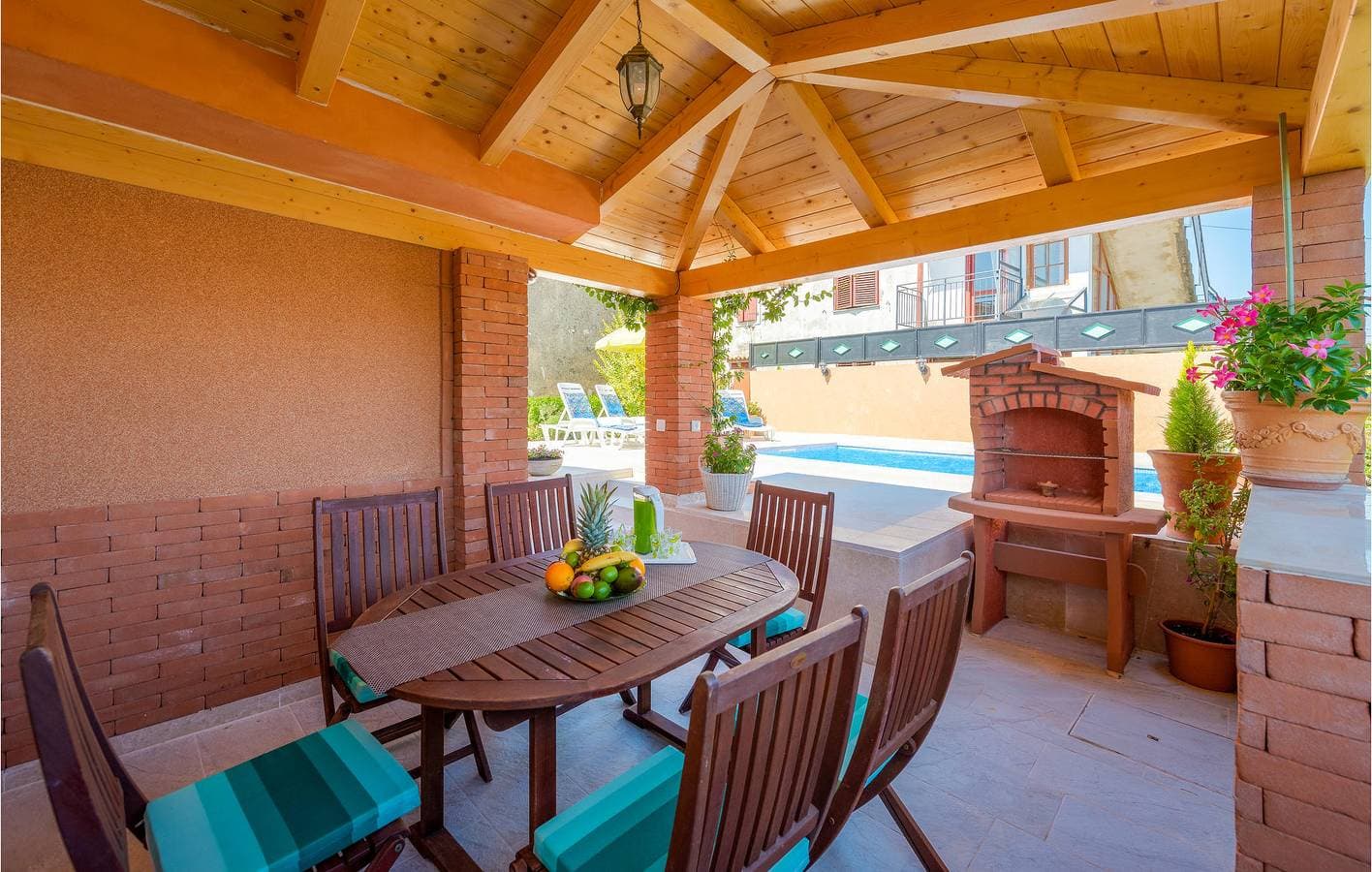 Foto 4 von 22: Charmantes Apartment mit einem Schlafzimmer, Pool und Terrasse