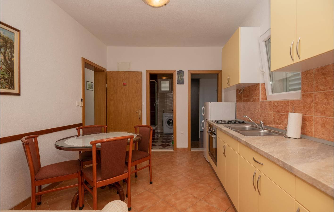 Foto 8 von 21: Urlaub am Meer: Gemütliche Ferienwohnung mit Terrasse, WLAN und Parkplatz in Makarska