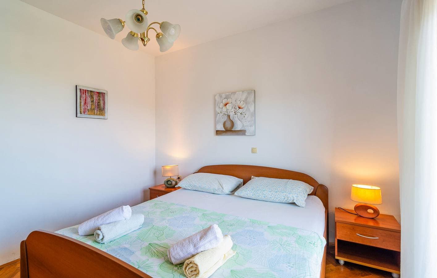 Foto 9 von 17: Gemütliche Ferienwohnung mit Meerblick, Terrasse, WLAN und Parkplatz – 2,5 km vom Strand entfernt