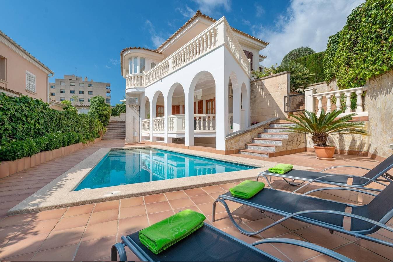 Foto 3 von 61: Villa Teulera – Beeindruckendes Haus in Palma mit Privatpool und nur 3.6 km vom Strand entfernt. WiFi gratis