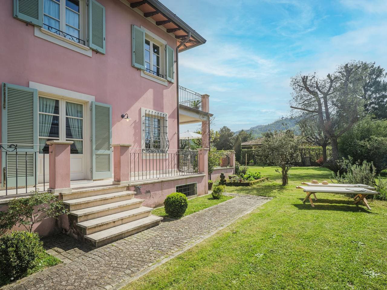 Schönes, gemütliches Zweifamilienhaus Appartamento Rosa 1