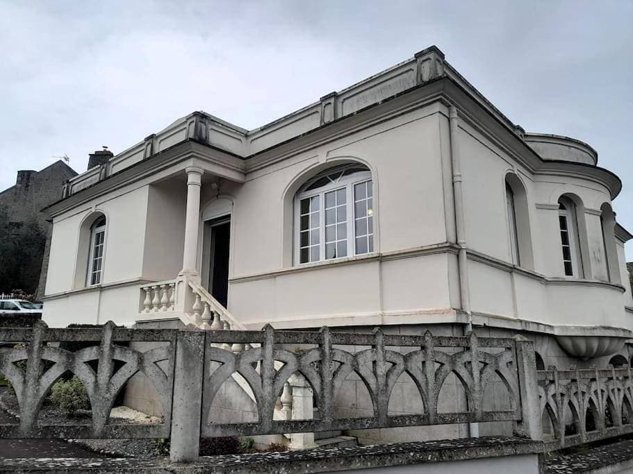 Le Pavillon des Abrincates 1