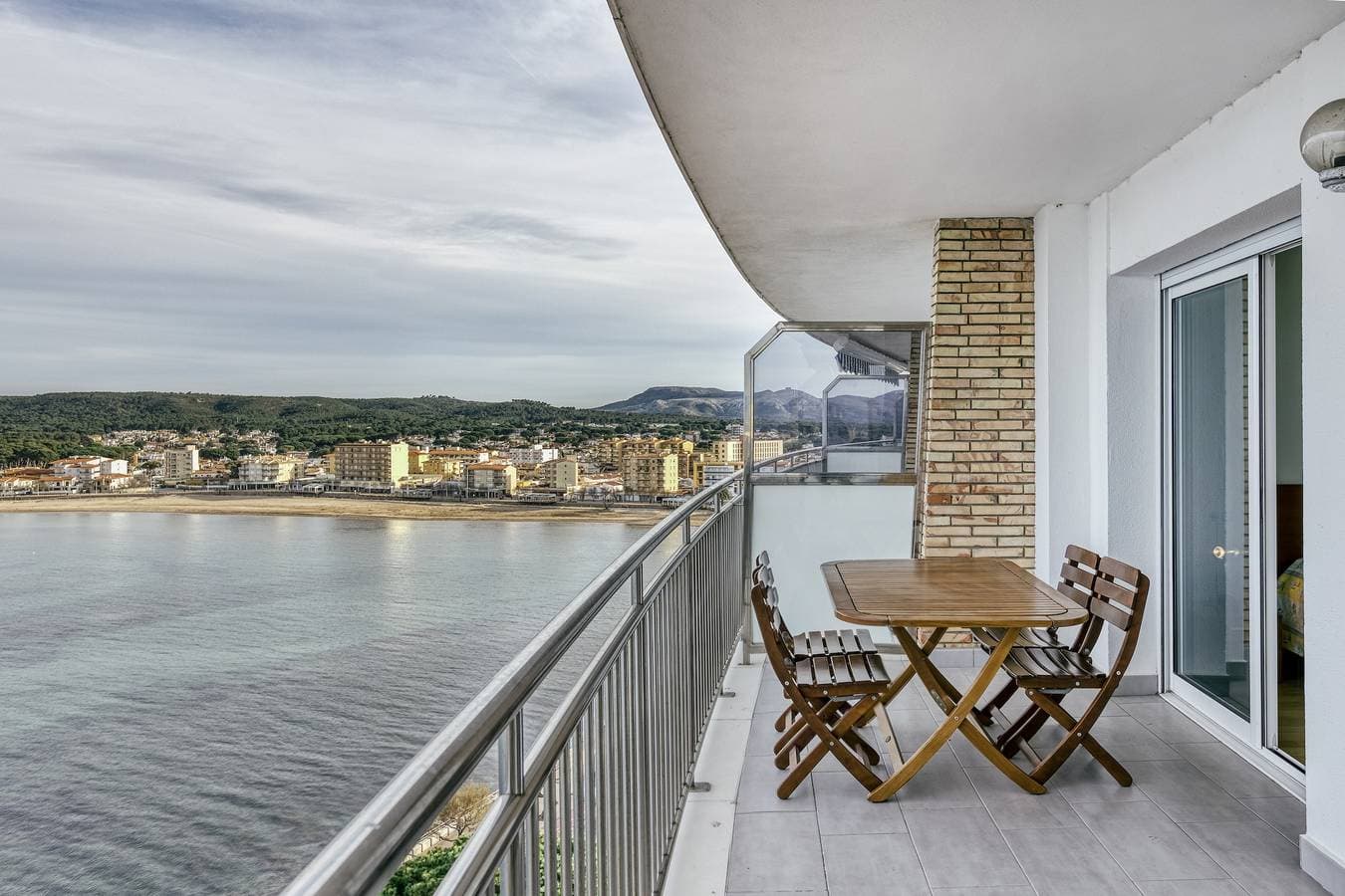 Foto 6 von 34: Ferienwohnung 'Marinada' mit Meerblick, Gemeinschaftspool und WLAN