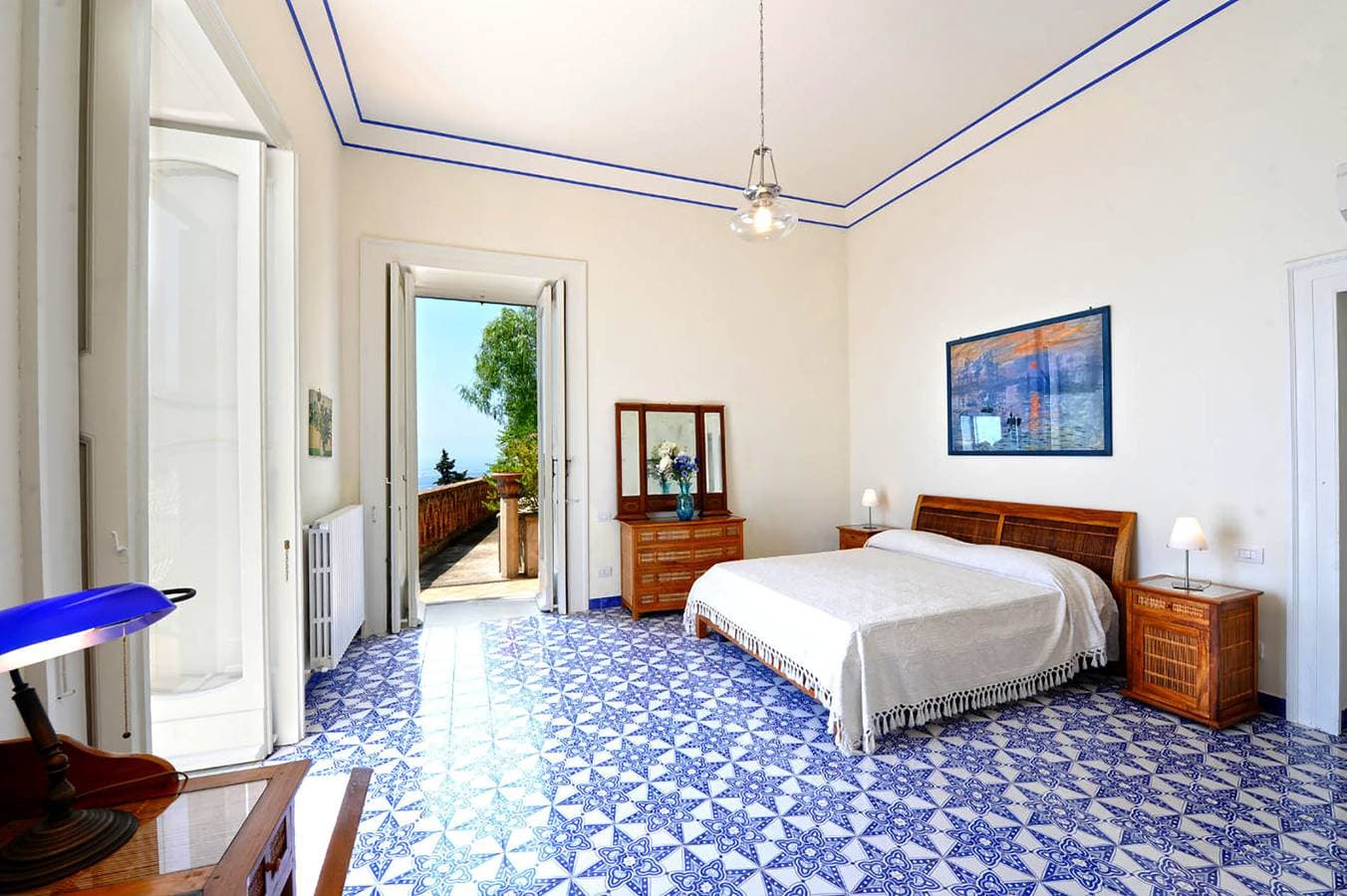 Foto 4 von 15: Amalfi Blu