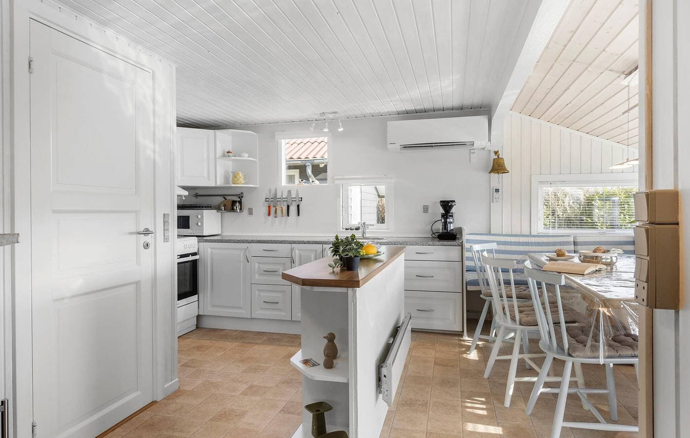 Foto 9 von 30: Ferienhaus für 5 Personen mit Terrasse