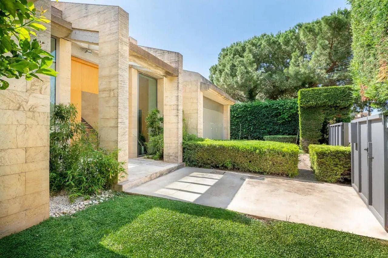 Foto 4 von 9: Villa