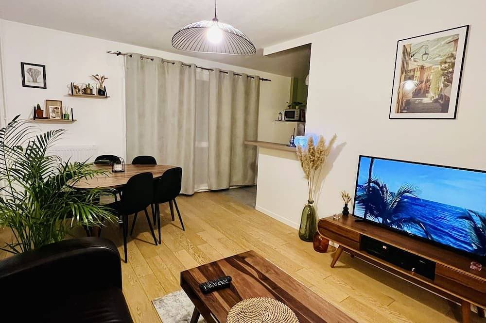 Foto 4 von 12: Cosy and Bright F2 Apartment