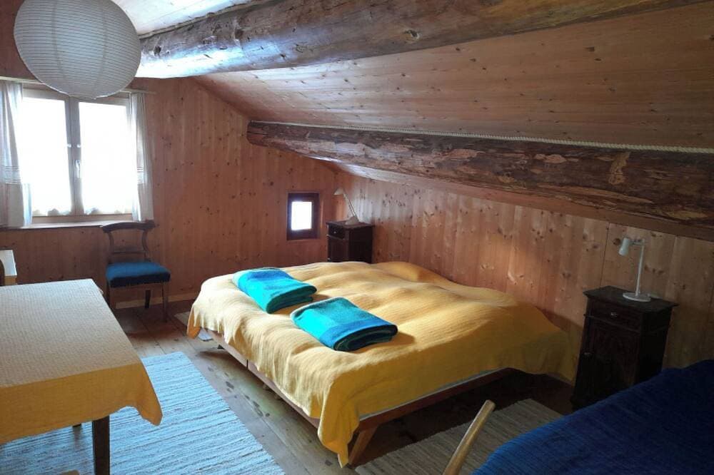 Foto 4 von 19: Ferienwohnungen Jörihus A&B, (Medels)
