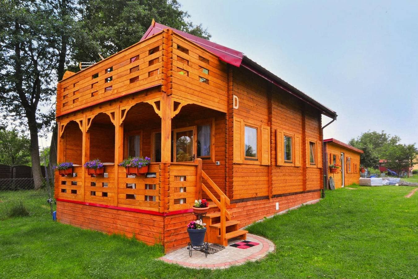 Holzhaus am Ostrowieckie-See mit Strand 1