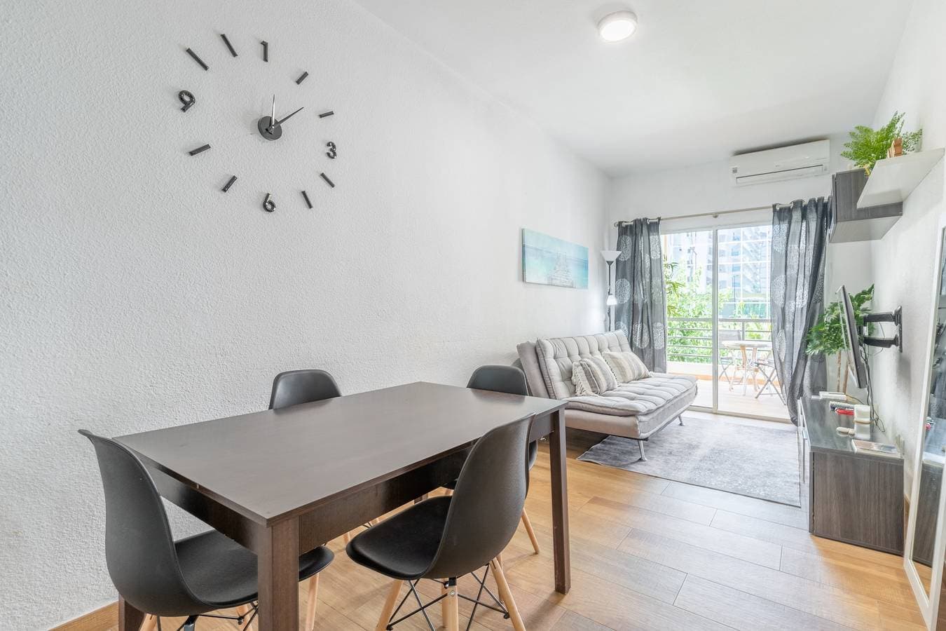 Foto 7 von 22: Ferienwohnung 'Queen' in Strandnähe mit Gemeinschaftspool, Gemeinschaftsterrasse und WLAN