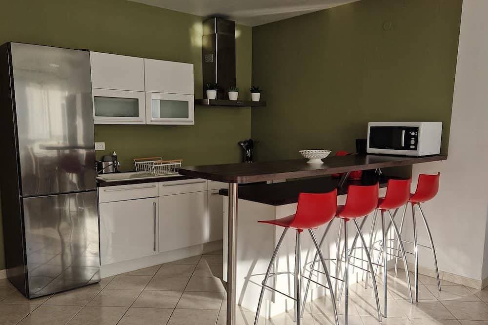 Foto 9 von 14: Bright Balneo apartment near train station 2 bedrooms
