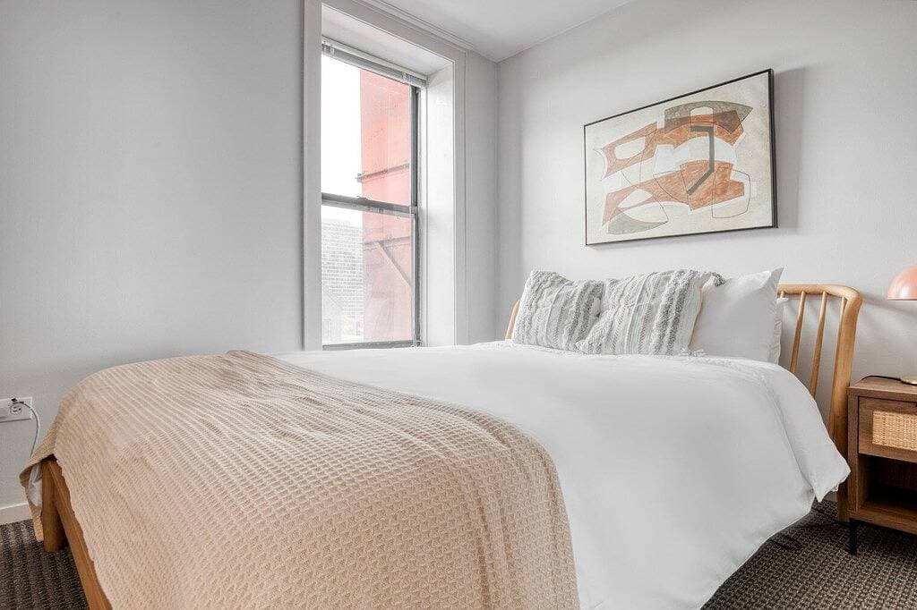 Foto 9 von 17: Upscale South Loop 1Br nr L & Grant Park, by Blueground