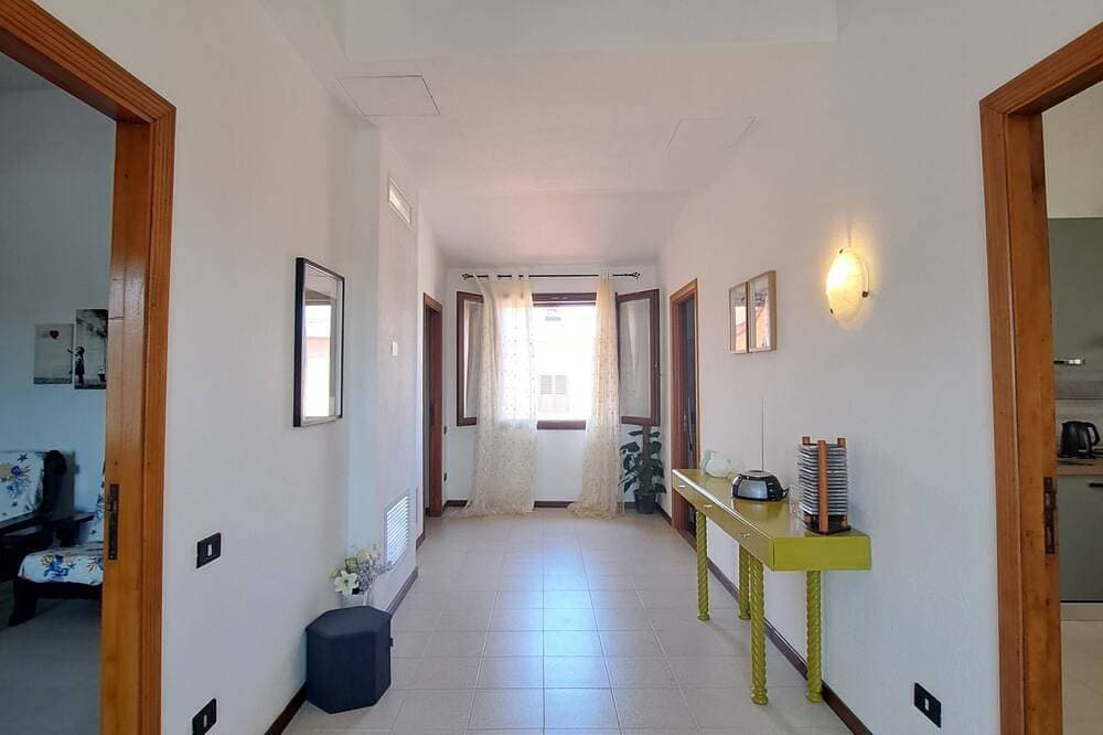 Foto 11 von 25: 100 sqm apartment in South Sardinia Capoterra. Sea nature and sunshine all year round.