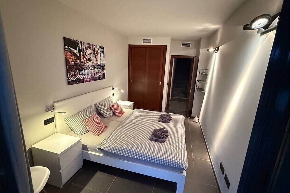 Foto 3 von 30: LuxusChalet, neue hochwertige Ausstattung, Glasfaser, Pool, Fernsicht, Strandnah