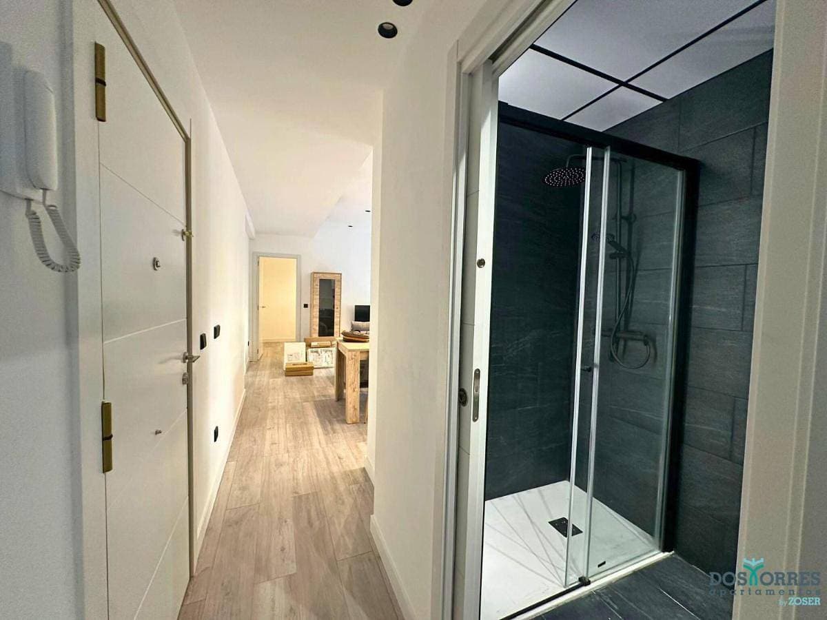 Foto 2 von 11: Two-Bedroom Apartment