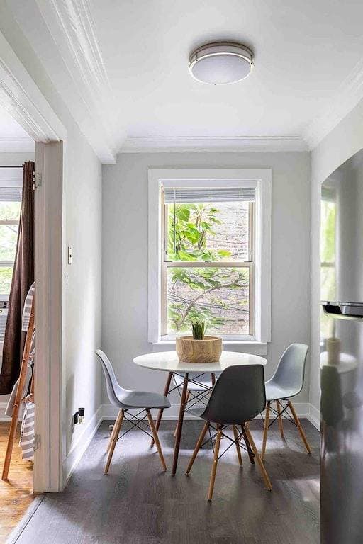 Foto 9 von 17: Rustic Studio Apartment in the Heart of Lincoln Square