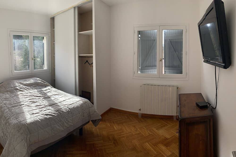 Foto 3 von 13: Spacious Apartment Close To All Amenities