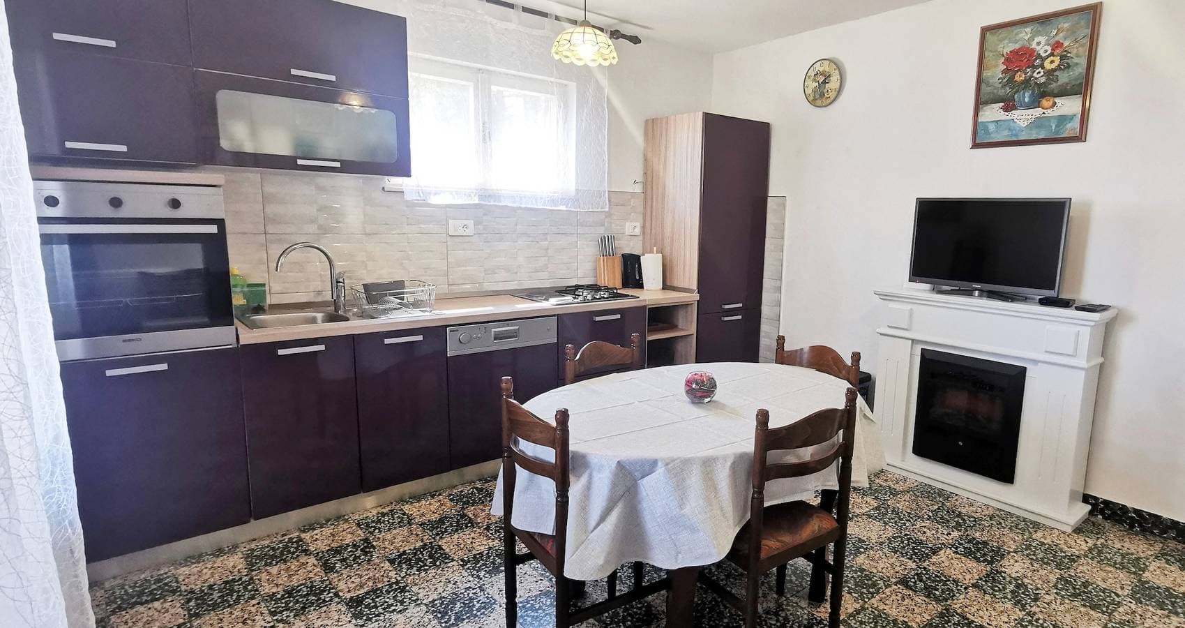 Foto 12 von 30: 2-Zimmer-Haus mit Terrasse und Meerblick Sumartin, Brac