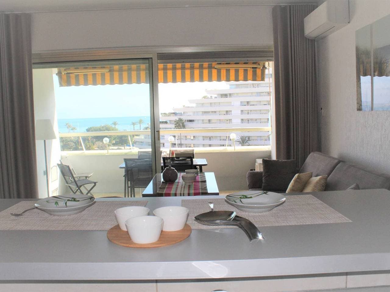 Foto 8 von 17: 2-Zimmer-Wohnung, 4 Schlafplätze, klimatisiert mit Parkplatz in Villeneuve-Loubet Plage