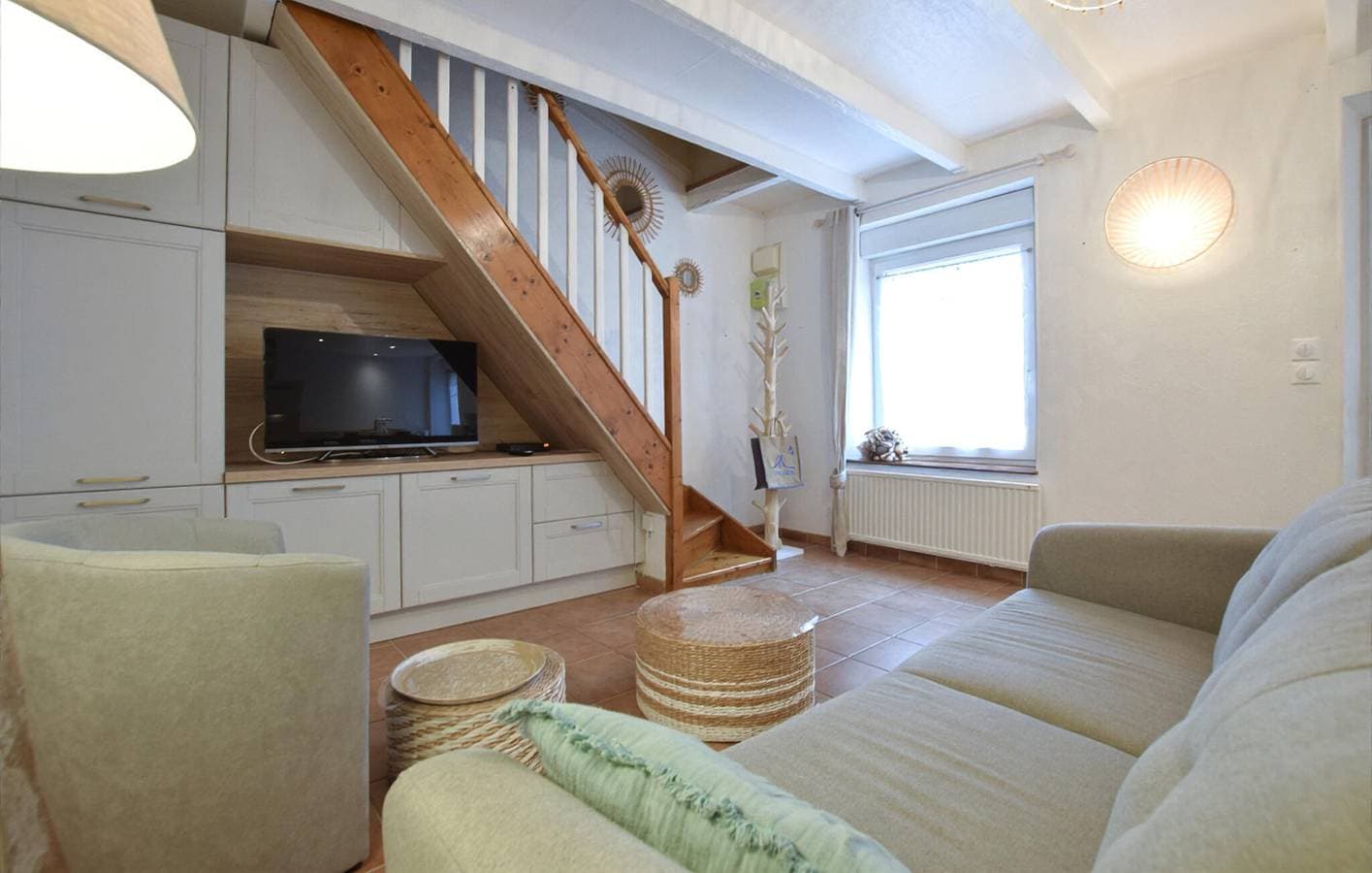 Foto 2 von 24: Gemütliche Wohnung – WLAN, TV, Küche, Parkplatz – in Strand- und Restaurantnähe